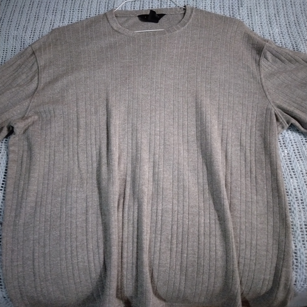 jf j.ferrar Gray Crewneck Sweater Classic Knit Design